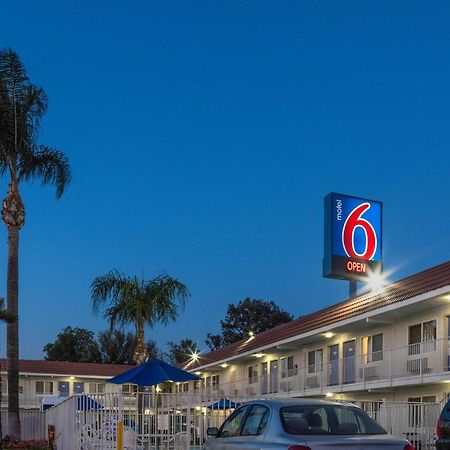 Motel 6-Sepulveda, Ca - Los Angeles - Van Nuys - North Hills المظهر الخارجي الصورة