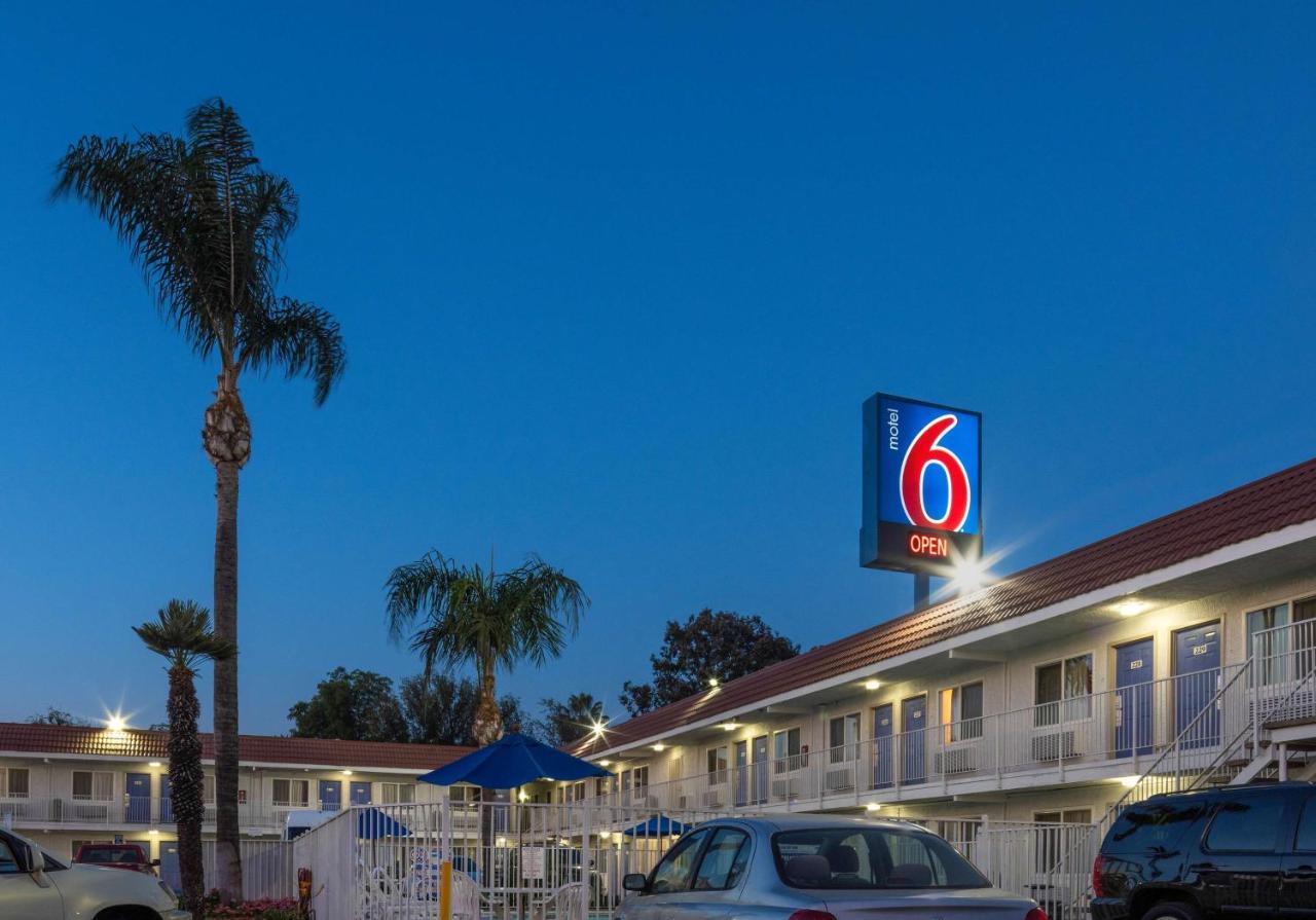 Motel 6-Sepulveda, Ca - Los Angeles - Van Nuys - North Hills المظهر الخارجي الصورة